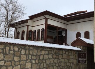 Anemurium’da Taşlık Bölgesi ve Yerel Hafıza